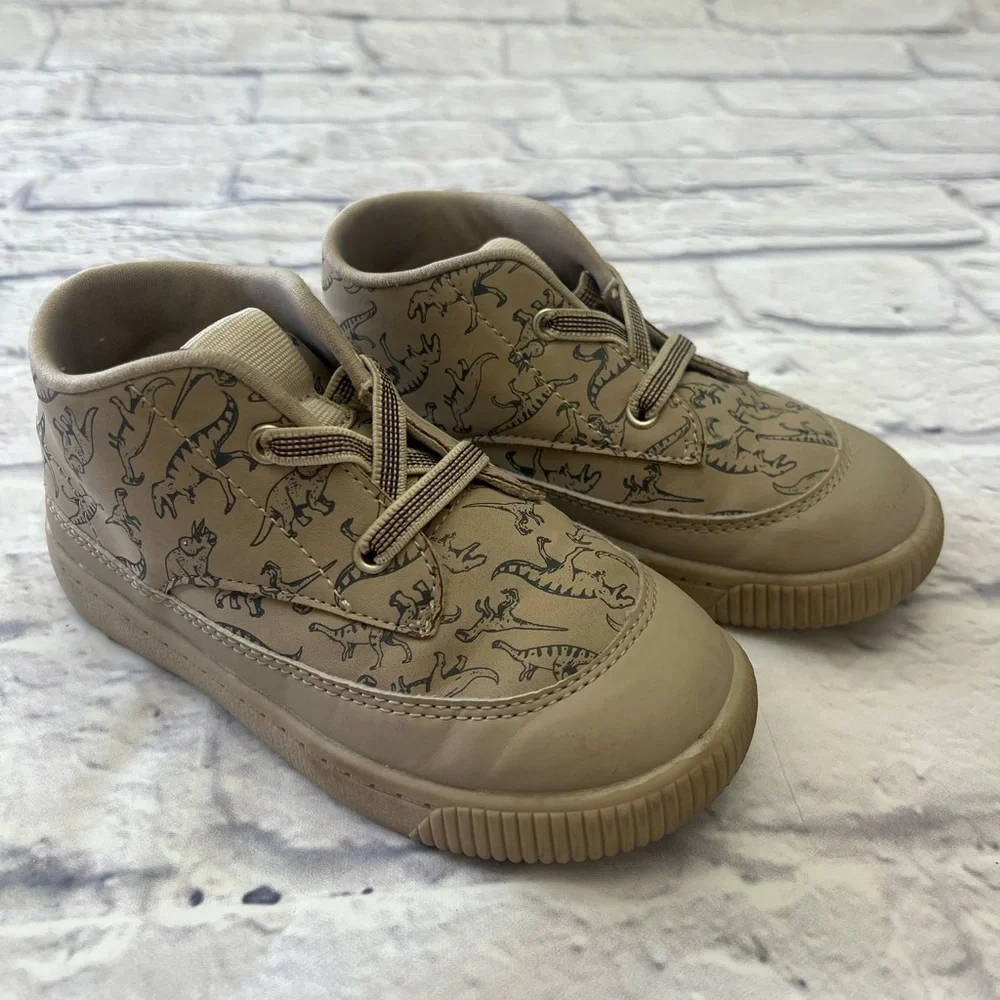 Carter's Boy's Ace Fashion‎ Boot SIZE 11M
